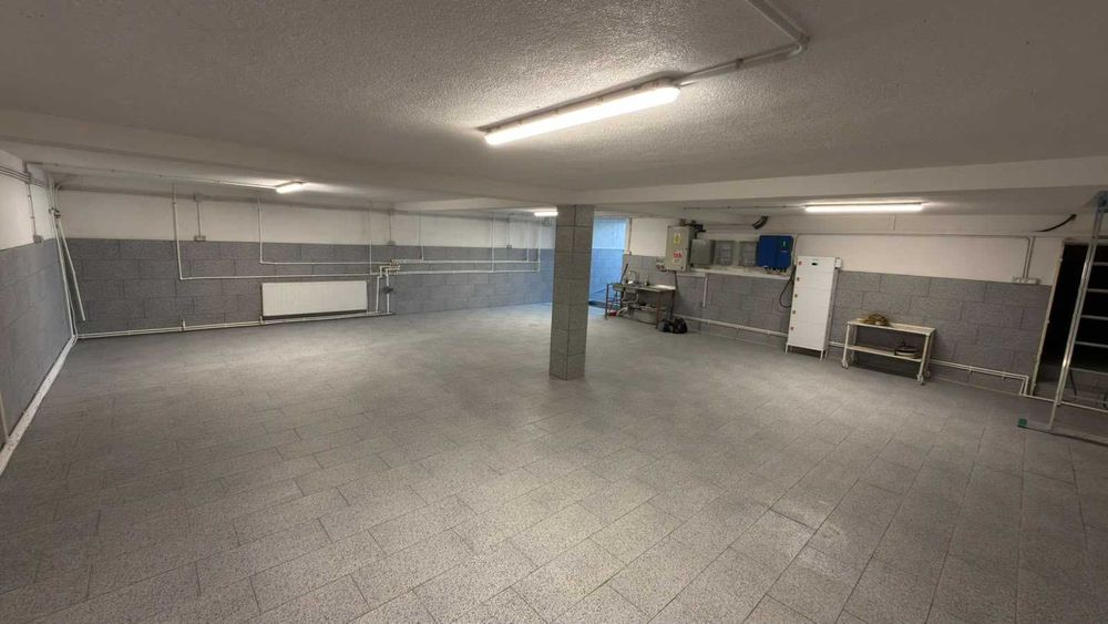 Spatiu de inchiriat intrare Botosani 120mp utili