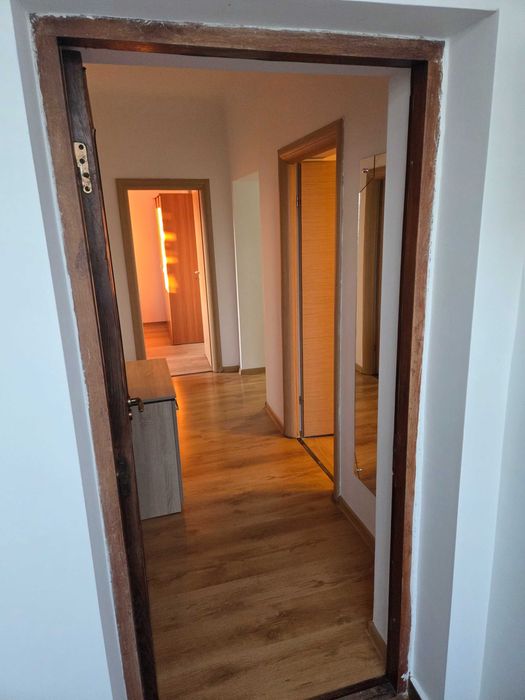 Inchiriez casa curte Giulesti