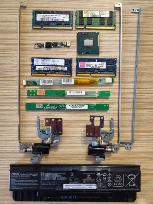 Lot 10 Laptopuri functionale si defecte, unele cu accesorii