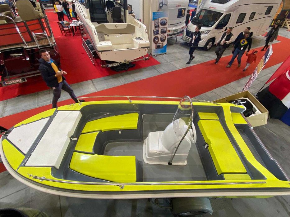 Ambarcatiune EM465 Noua