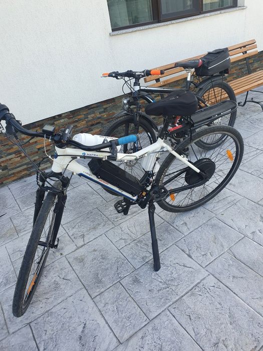 Vand biciclete electrice cu acceleratie