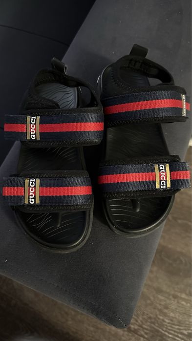 Сандалии детские