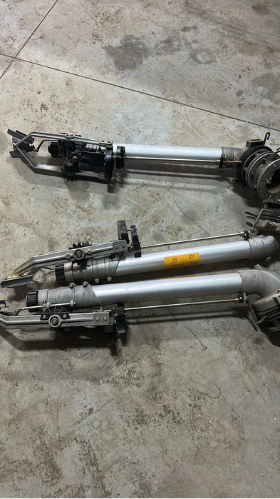 Aspersor tun reflex irigat