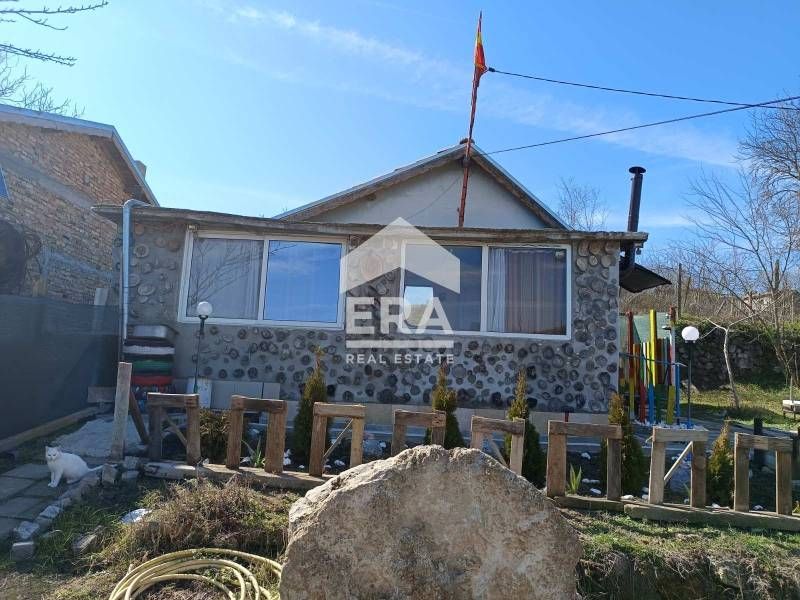 Продава се Къща в Белослав - 45 кв.м за 793 €/кв.м - Снимка #1