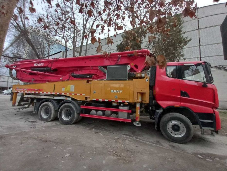 Betonanasos. Avtobetonanasos xizmati Услуги Бетононасоса 49м 56м 65м
