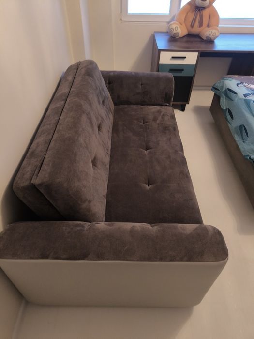 Продавам Диван Разгаваем масивен отлично състояние