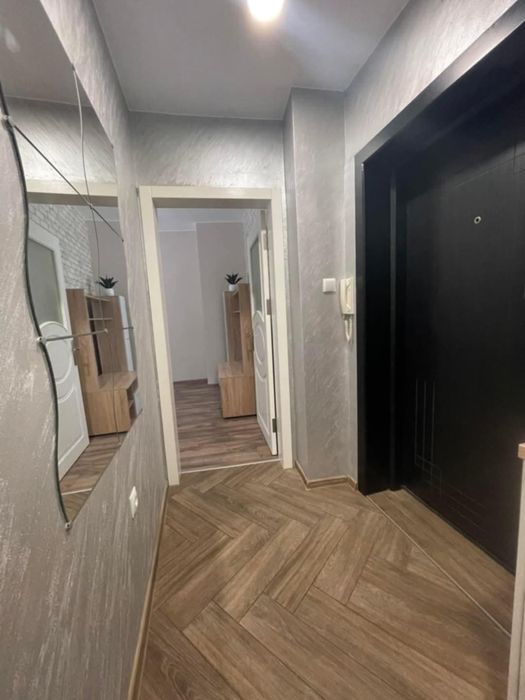 Дава се под наем Едностаен апартамент в Търговище, Център - 50 кв.м за 255 € - Снимка #12