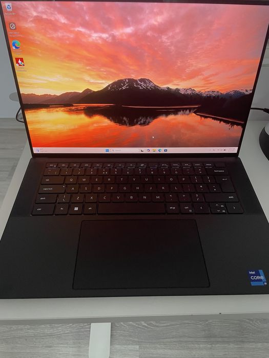 Laptop Dell XPS 15 9520 4K – i9 12900HK