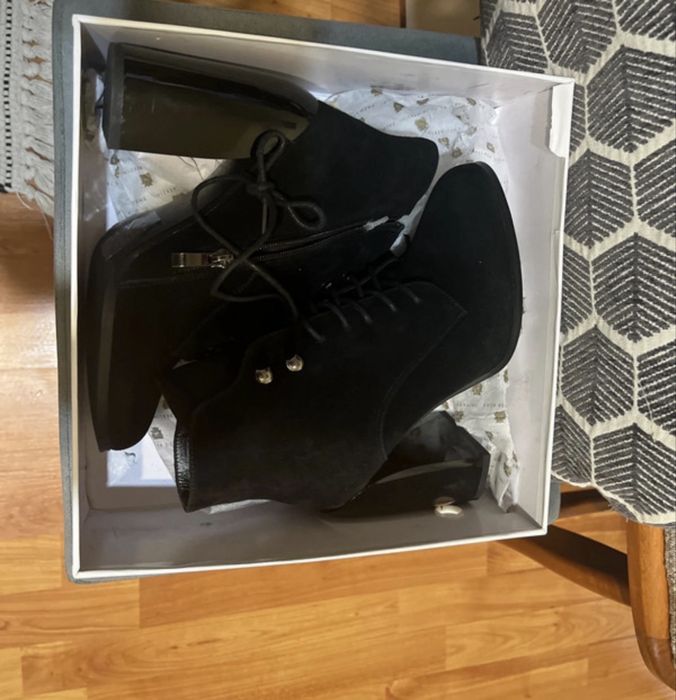 Ghete piele intoarsa  38, Enzo Bertini