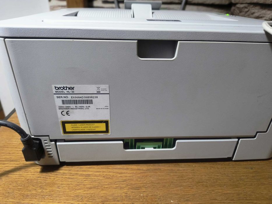 Лазерен принтер Brother HL-2130 + Print Server Digitus DN-12003