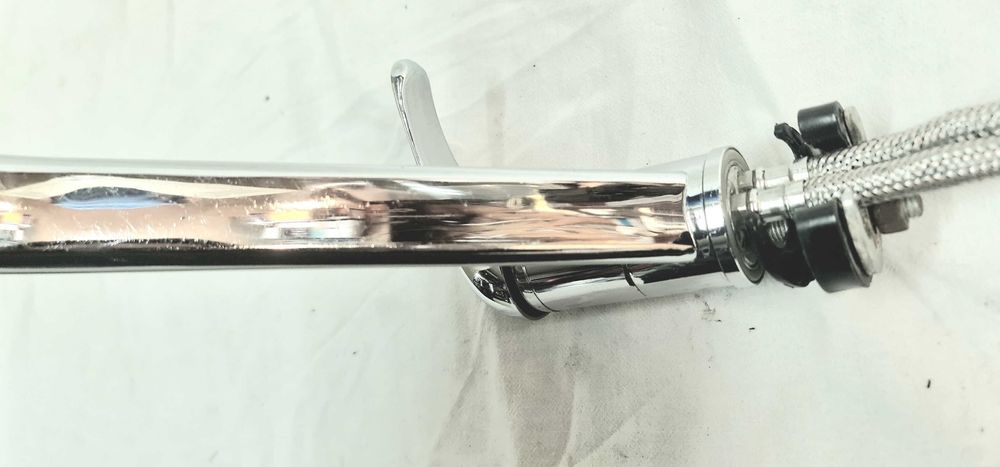 Смесители за умивалник баня, кухня, (смеситена батерия) стоящи 2бр.