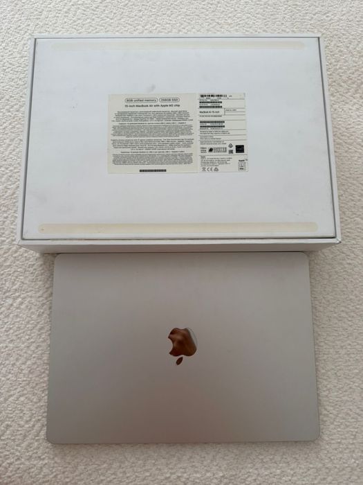 MacBook Air 15-inch 2023