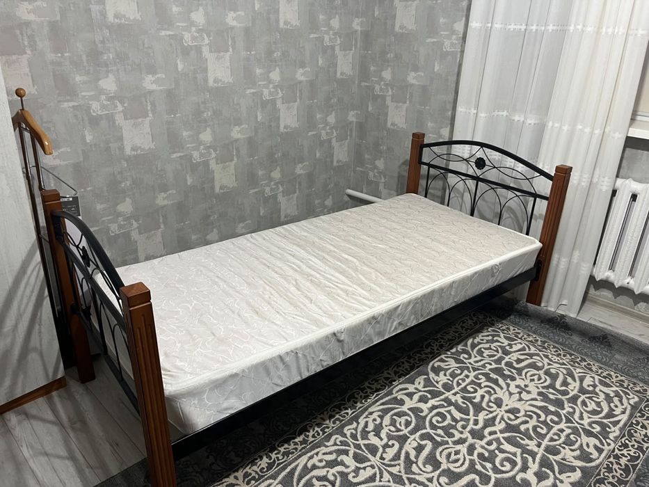 Кровать двухъярусный