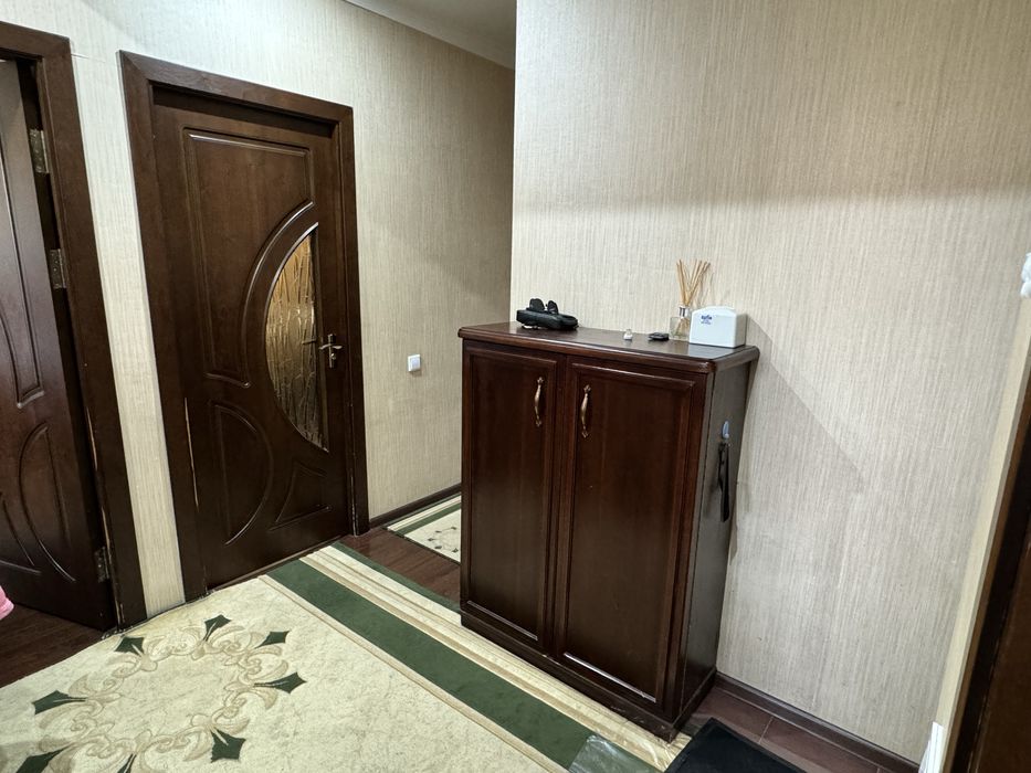 4 комн кв на Юнусабаде