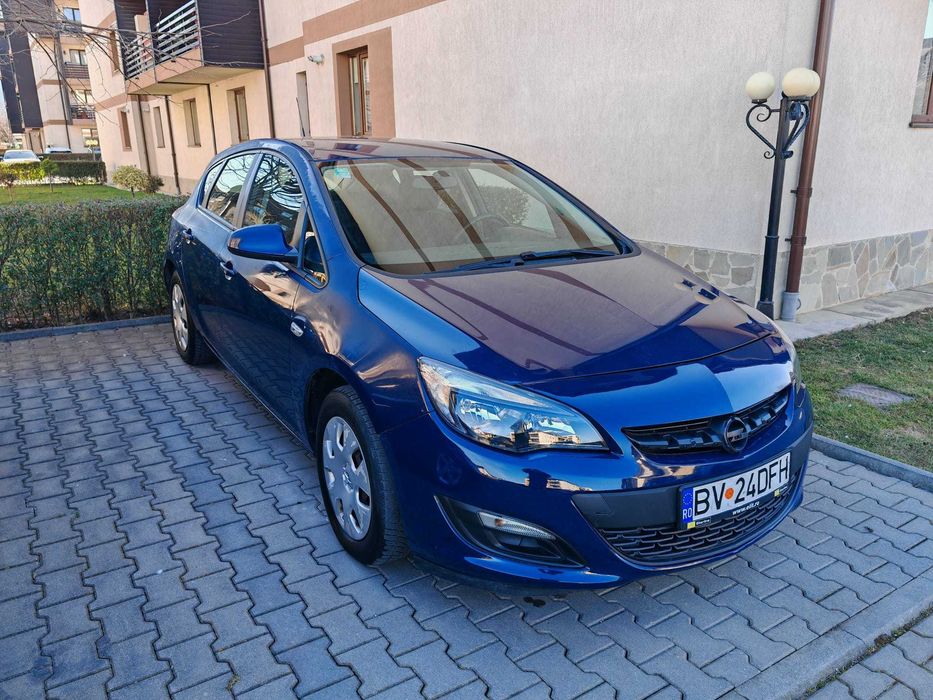 OPEL Astra 2013 — imagine 11