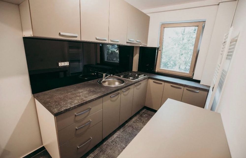 Inchiriez apartament cu o camera Iulius Town