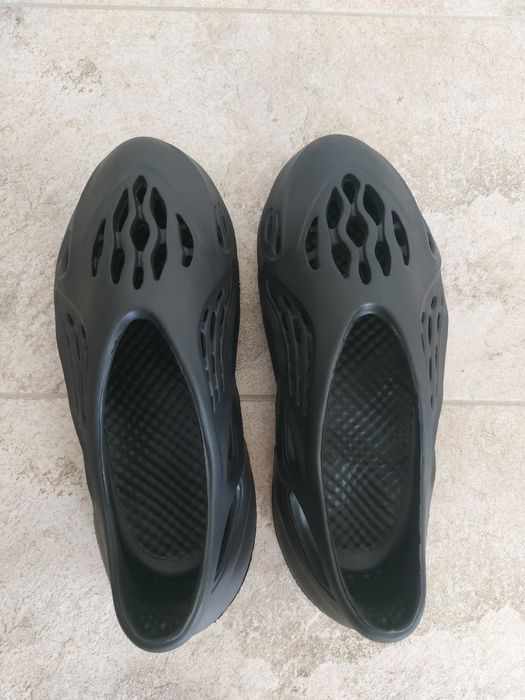 Yeezy Foam Runner Onyx, NOİ, marimea 45