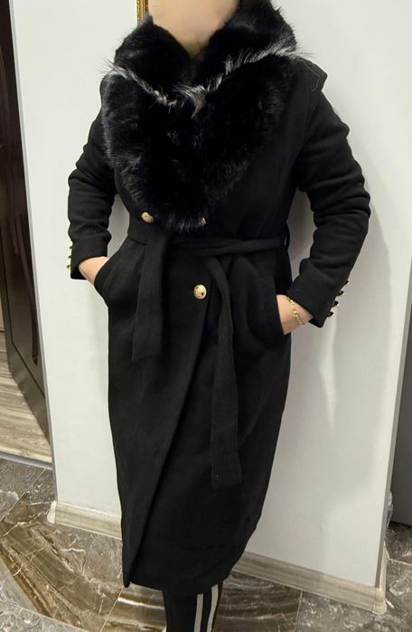 Palton elegant dama MABELL, cu blana si inchidere cu butoni aurii