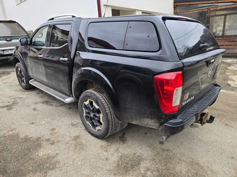 Dezmembrez nissan navara 2021