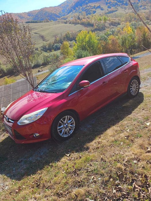 Vând Ford Focus