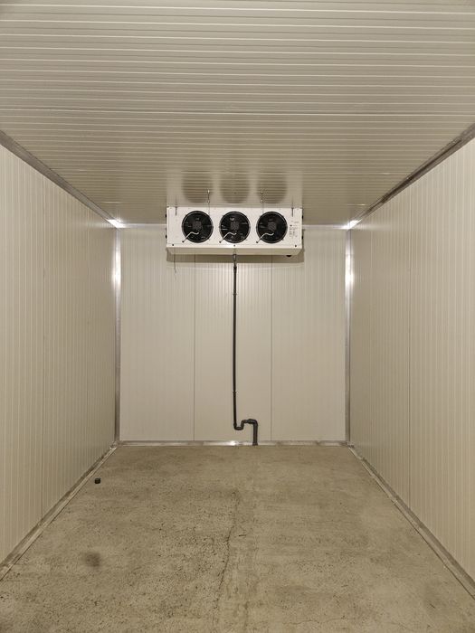 Instalații frigorifice refrigerare 15 - 500 mc.