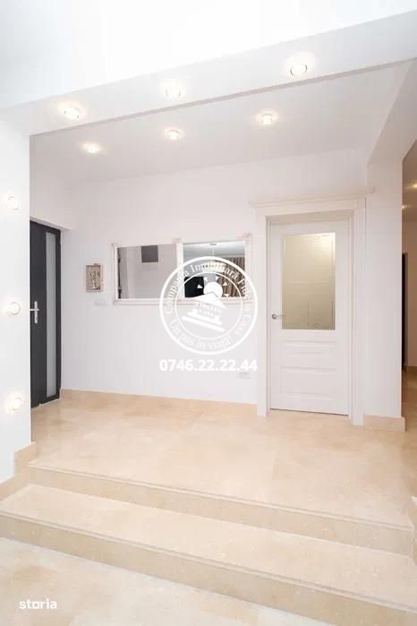 Vila  de vanzare  Breazu,