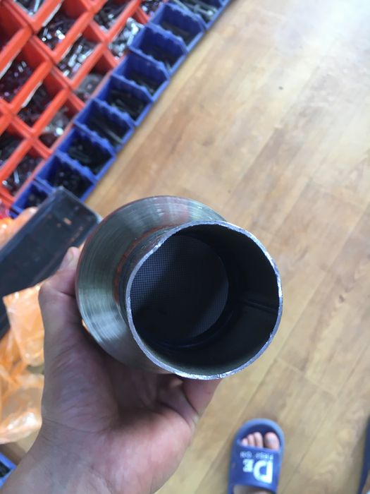 Катализатор универсальный