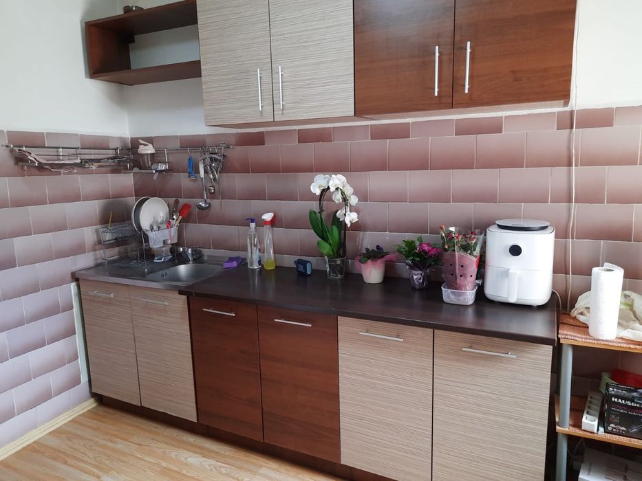 Mobilă bucătărie completă – stare bună