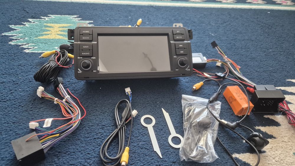 Car Multimedia Sistem
