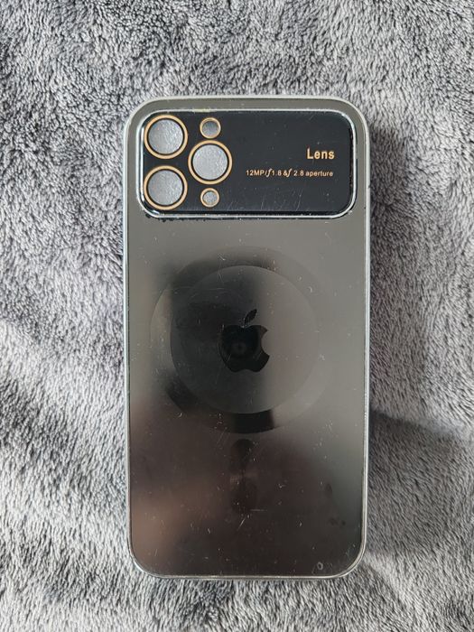 Калъфи за iphone 11 pro