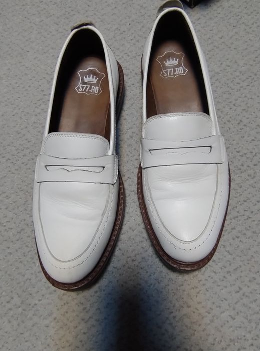 Pantofi albi piele 38
