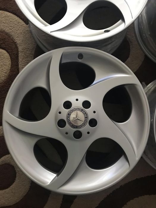 Джанти Mercedes 18” 5x112 Alphard