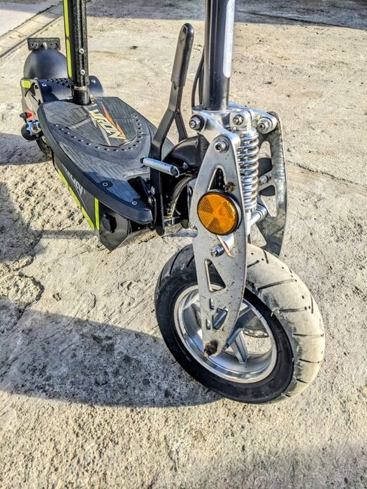 Trotinetă/scuter electric 36v 800w adus recent