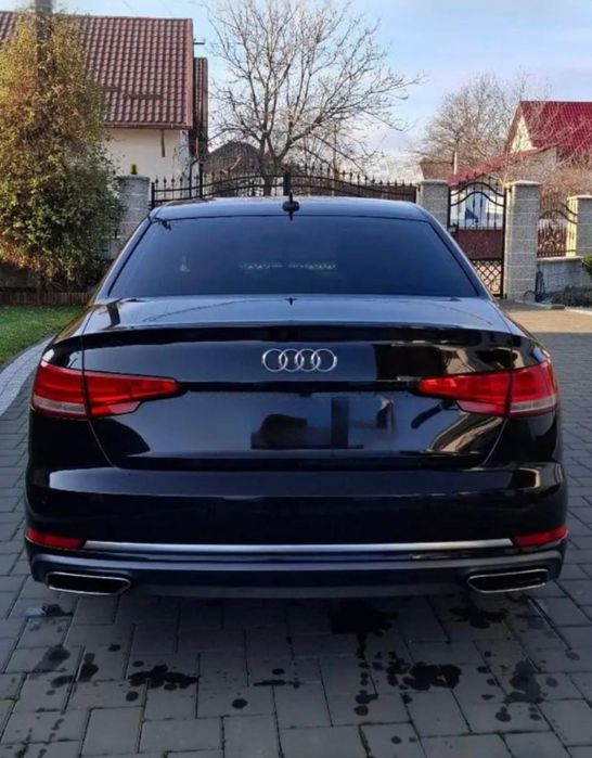 AUDI A4 2019 — imagine 2