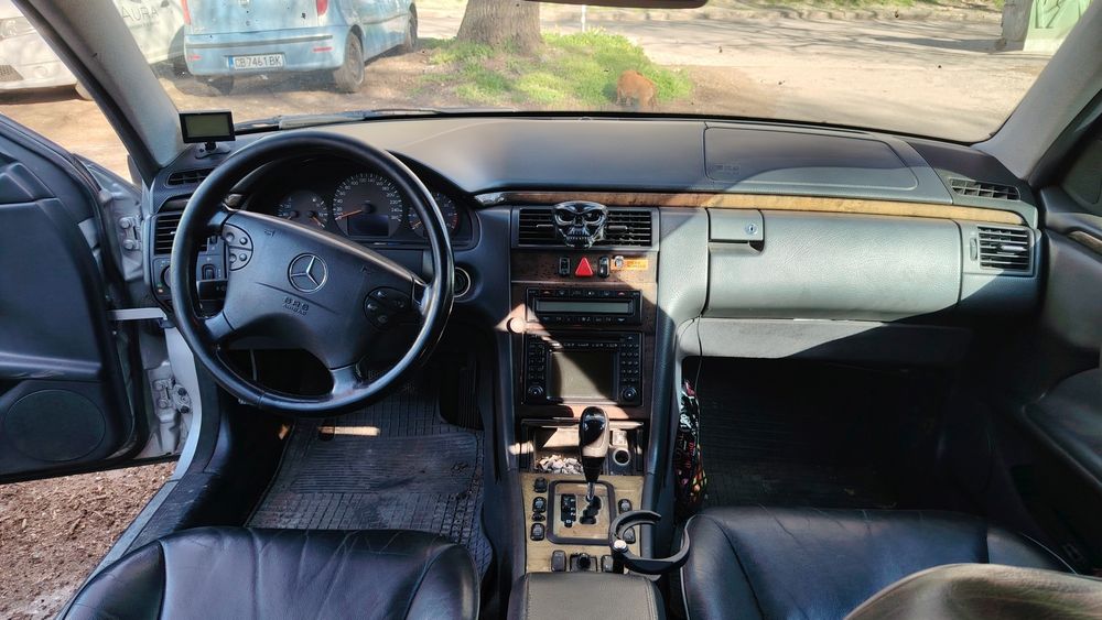 Мерцедес W210 E320