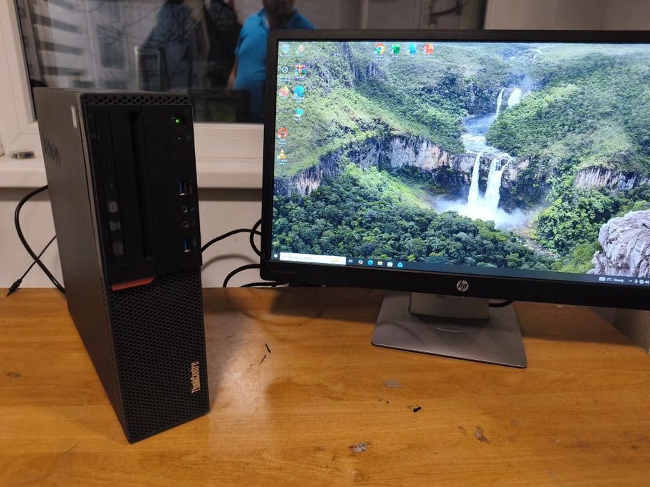 Unitate gaming Lenovo i5 ram 8Gb video 4Gb win 10 ssd GTA ROBLOX CSGO