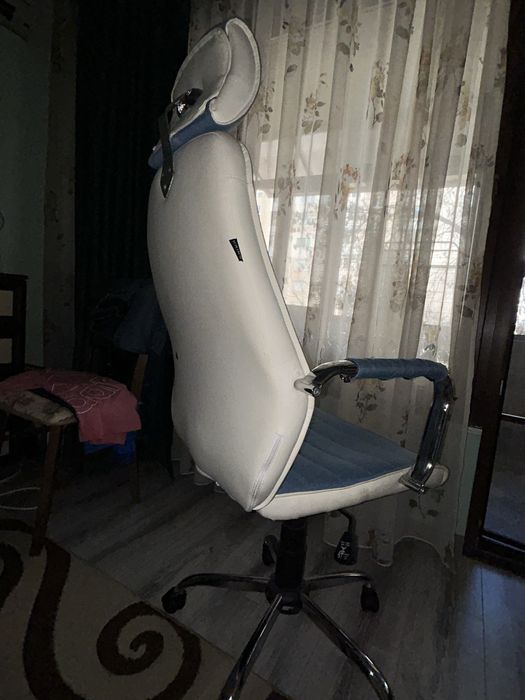 Офис или ученически стол