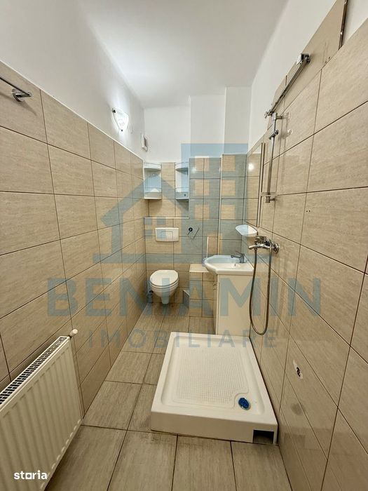 2 camere - 55mp - etaj 3 - centrala proprie - parcare - Central