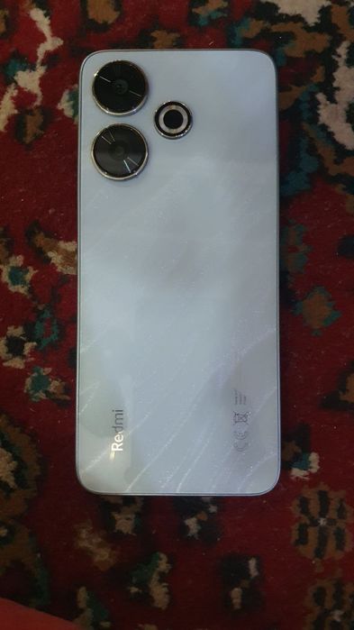Редми 13 почти новый телефон