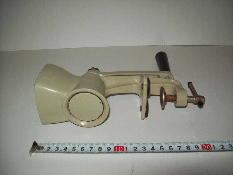 Ручная мельница/перцемолка/кофемолка/ Мрия .СССР  .