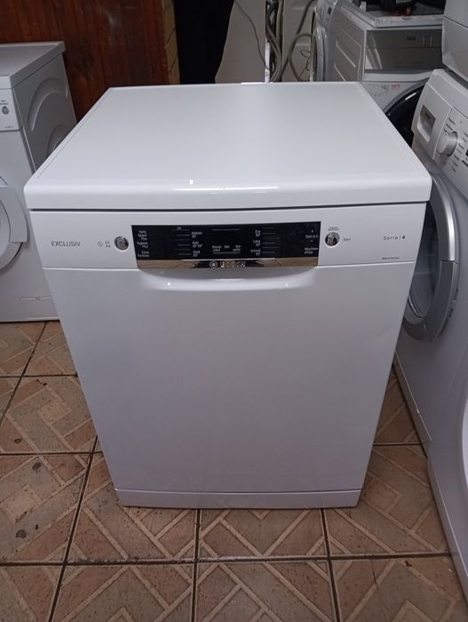 Свободно стояща съдомиялна Бош Bosch Serie 4  A+++ 60см 2години гаранц