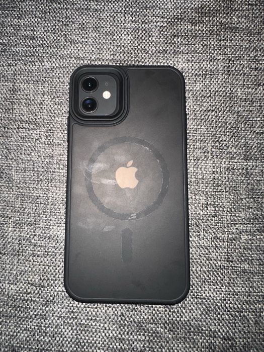Продаю iPhone 11 за 84 тыс тенге без торга