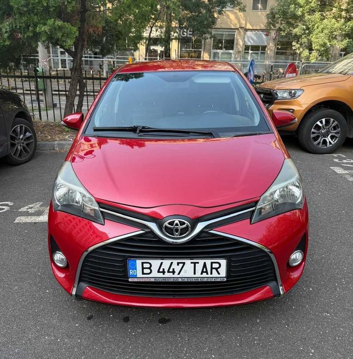 TOYOTA Yaris