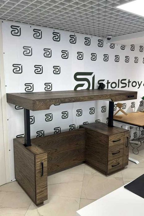 Стол с регулировкой высоты/Бalandligi sozlanadigan stol