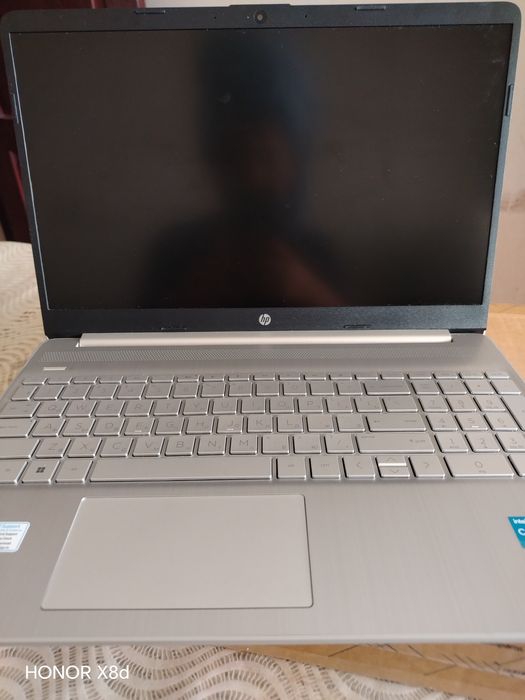 Holati yangı noutbuk hp