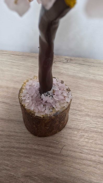 Copăcel decorativ cu cuarț roz Gemstone Tree bază lemn Cadou