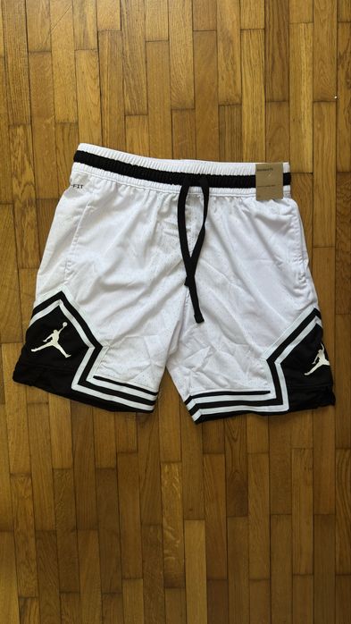 Pantaloni jordan