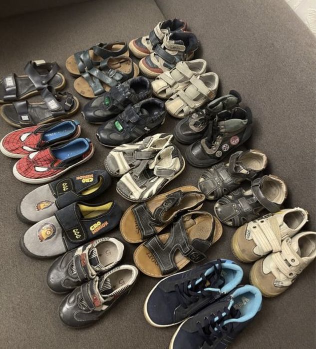 Продам оптом обувь на мальчика в идеальном состоянии