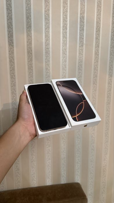 iPhone 16 Pro Max 256 GB sim
