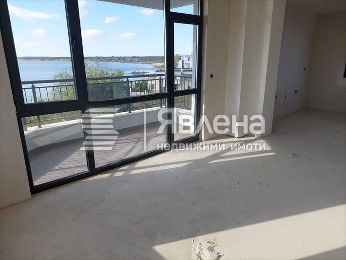Продава се Двустаен апартамент в Поморие - 102 кв.м за 1207 €/кв.м - Снимка #7